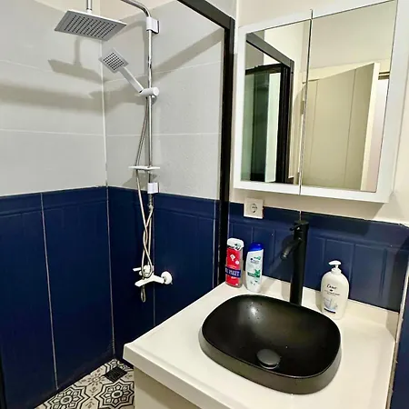 Exclusive Apartment *